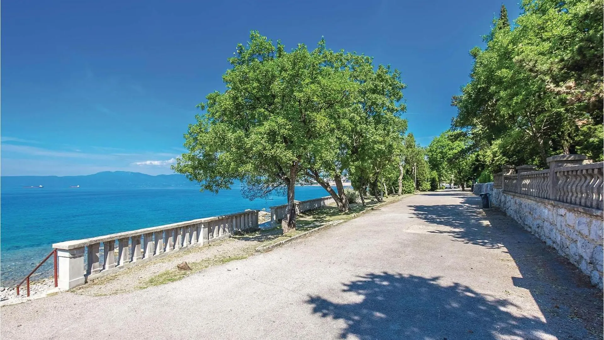 4 Bedroom Amazing Home In Krizisce Croatia