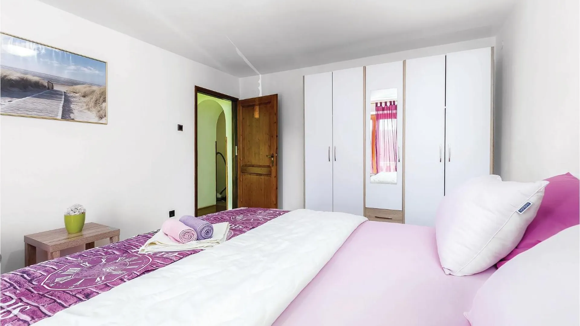 4 Bedroom Amazing Home In Krizisce 0*,  Croatia
